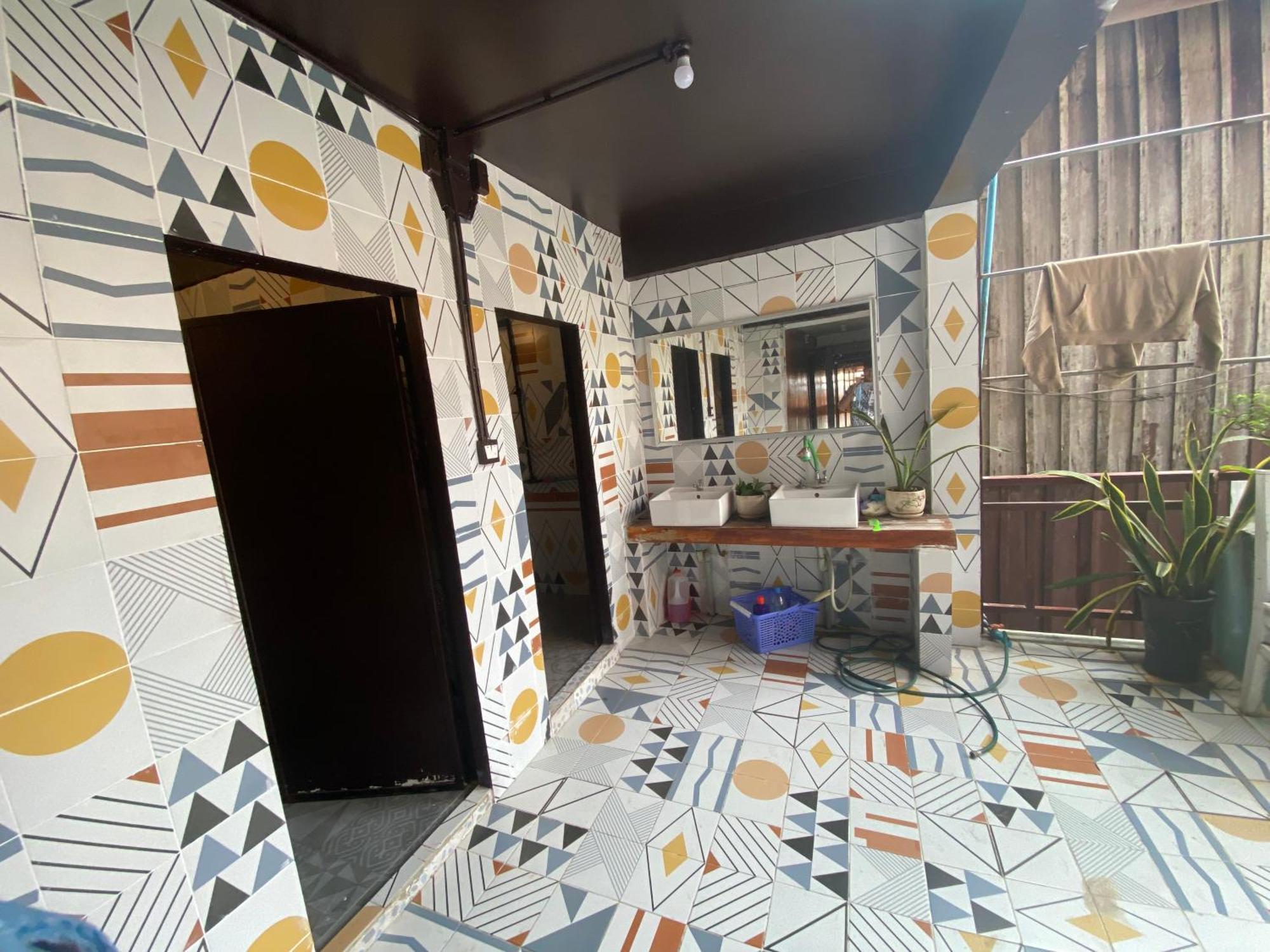 White Rose Guesthouse Kaoh Touch Екстериор снимка